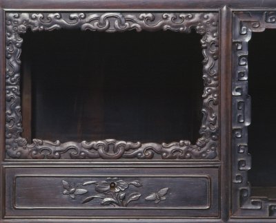 图片[2]-Red sandalwood carved cabinet lattice-China Archive